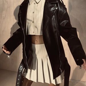 Zara - NEW! High waisted Pleated Mini SKORT - (2/2 in set) - Sz Small